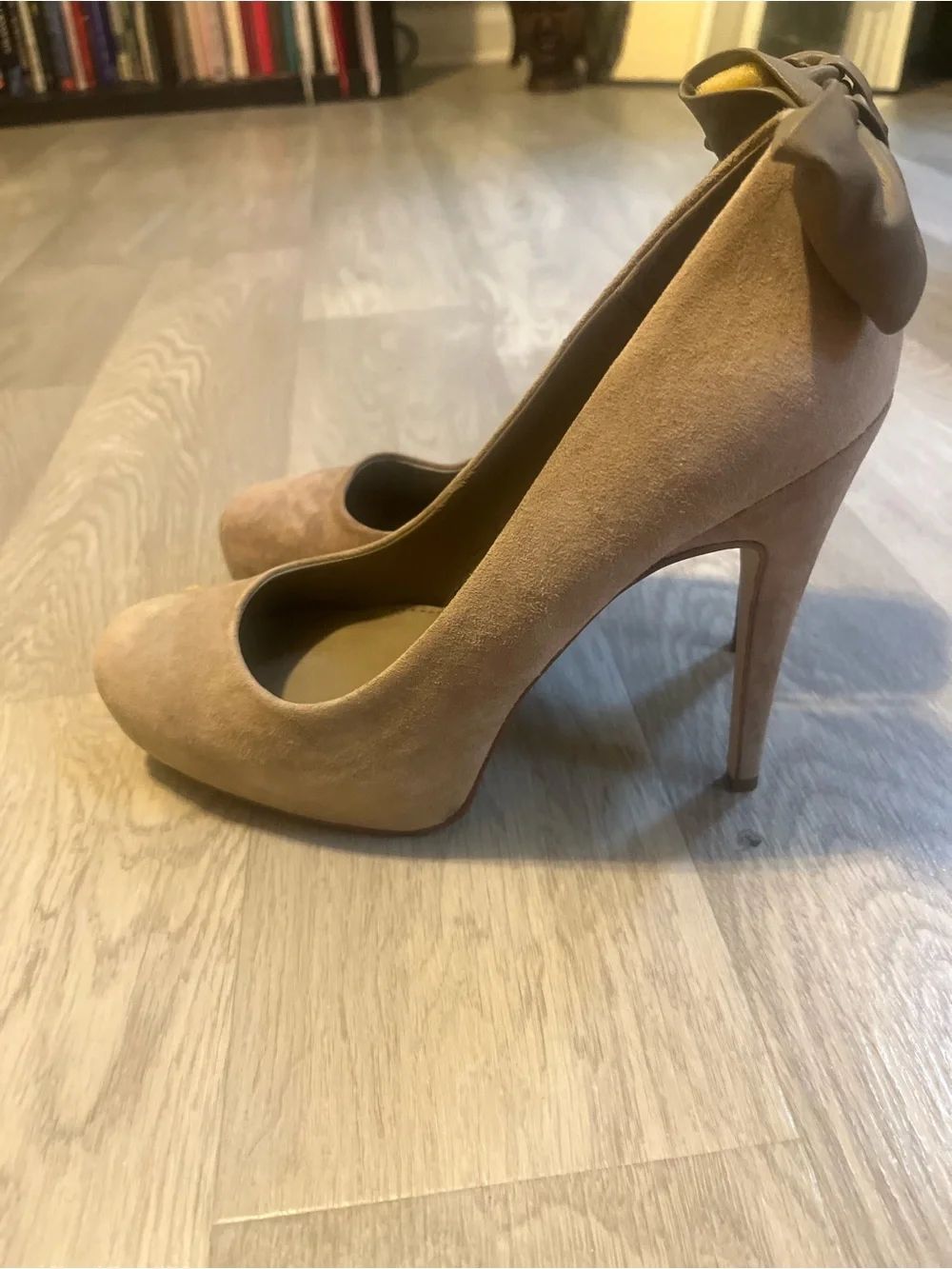 Dolce Vita Suede Bow Accent High Heel Pumps in Taupe